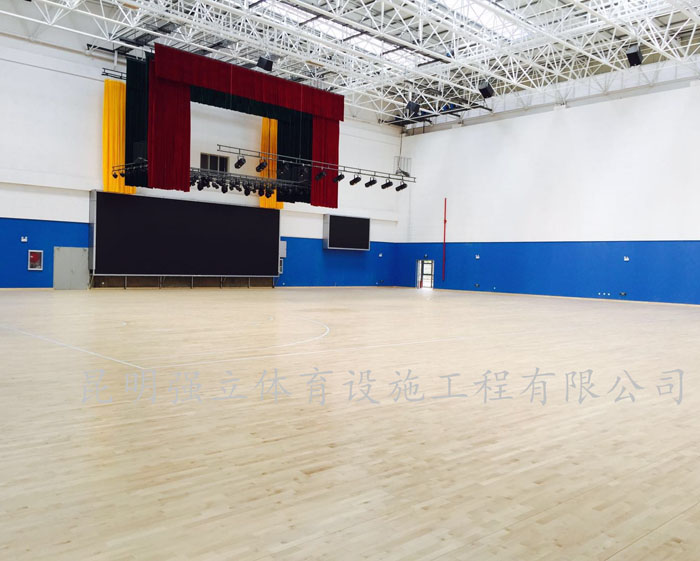 昆明市三十四中體育館木地板工程